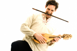 Изображение на галерия: ГЪДУЛКАТА ГОРИ