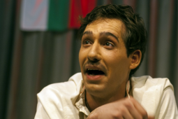 Изображение на галерия: ГЪДУЛКАТА ГОРИ