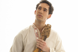 Изображение на галерия: ГЪДУЛКАТА ГОРИ