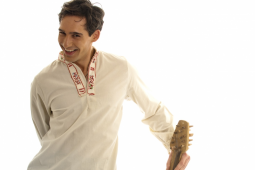 Изображение на галерия: ГЪДУЛКАТА ГОРИ