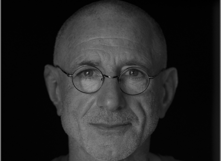 Изображение на новина: ЗАПОЗНАЙТЕ СЕ С... ФОТОГРАФА СИМОН ВАРСАНО