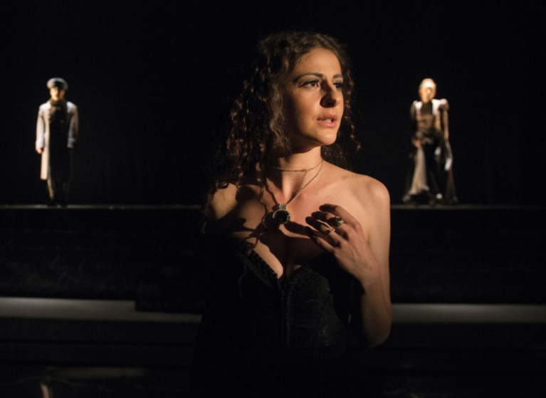 Изображение на новина: "АННА КАРЕНИНА" ВЕЧЕ С ТИТРИ НА АНГЛИЙСКИ ЕЗИК