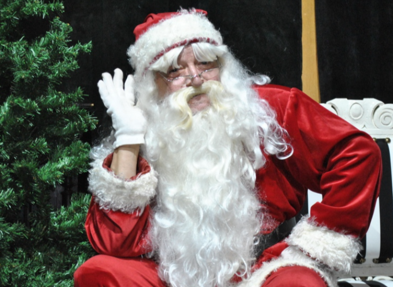 Изображение на новина: ДЯДО КОЛЕДА ИДВА В ТЕАТЪР "СОФИЯ" ПРЕЗ ДЕКЕМВРИ