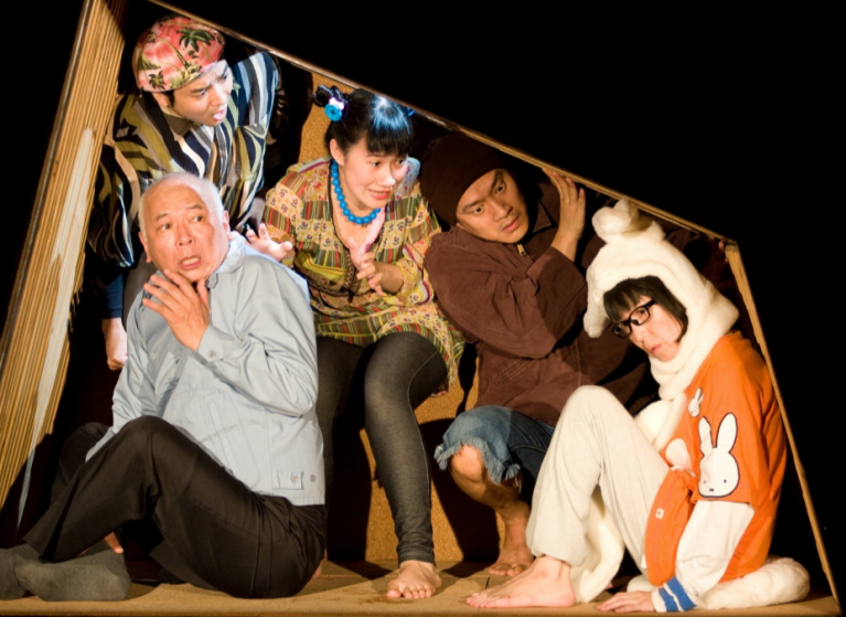 Изображение на новина: ТЕАТЪР „РИНКО-ГУН” ОТ ЯПОНИЯ ГОСТУВА СЪС СПЕКТАКЪЛА "ТАВАНЪТ"