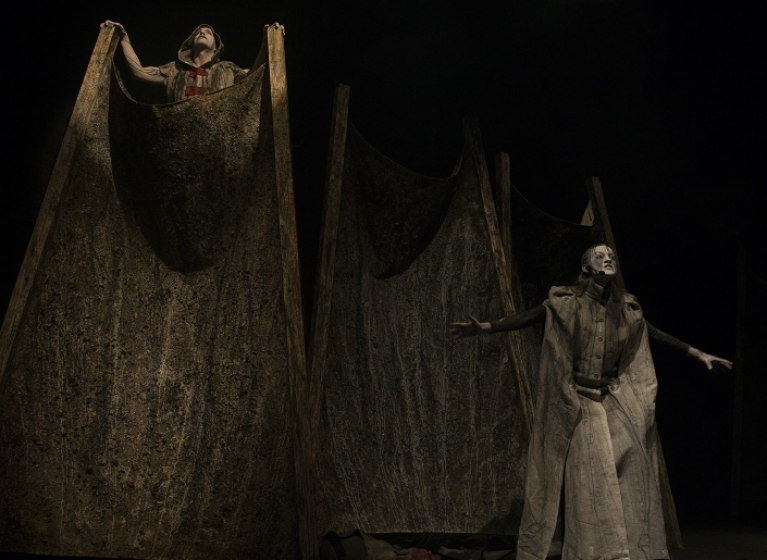 Изображение на новина: СПЕКТАКЪЛЪТ „АНТИГОНА“ В СТАРА ЗАГОРА НА 18 АПРИЛ