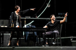 Перфектни непознати - Изображение на галерия 4