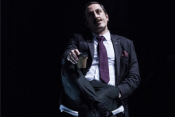 На четири уши и Унижението - Изображение на галерия 4