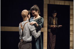 На четири уши и Унижението - Изображение на галерия 2